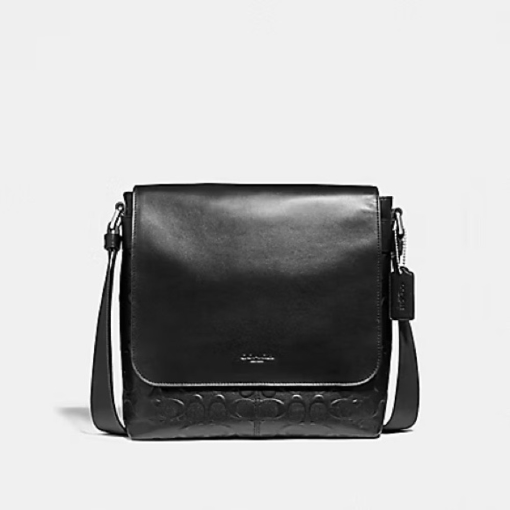 NWT Charles Small Messenger In Signature Leather - Black (Unisex)